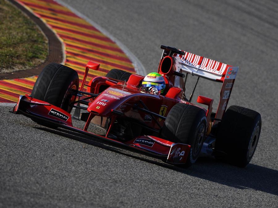  Ferrari F60 2009 года  (фото 15 из 16)